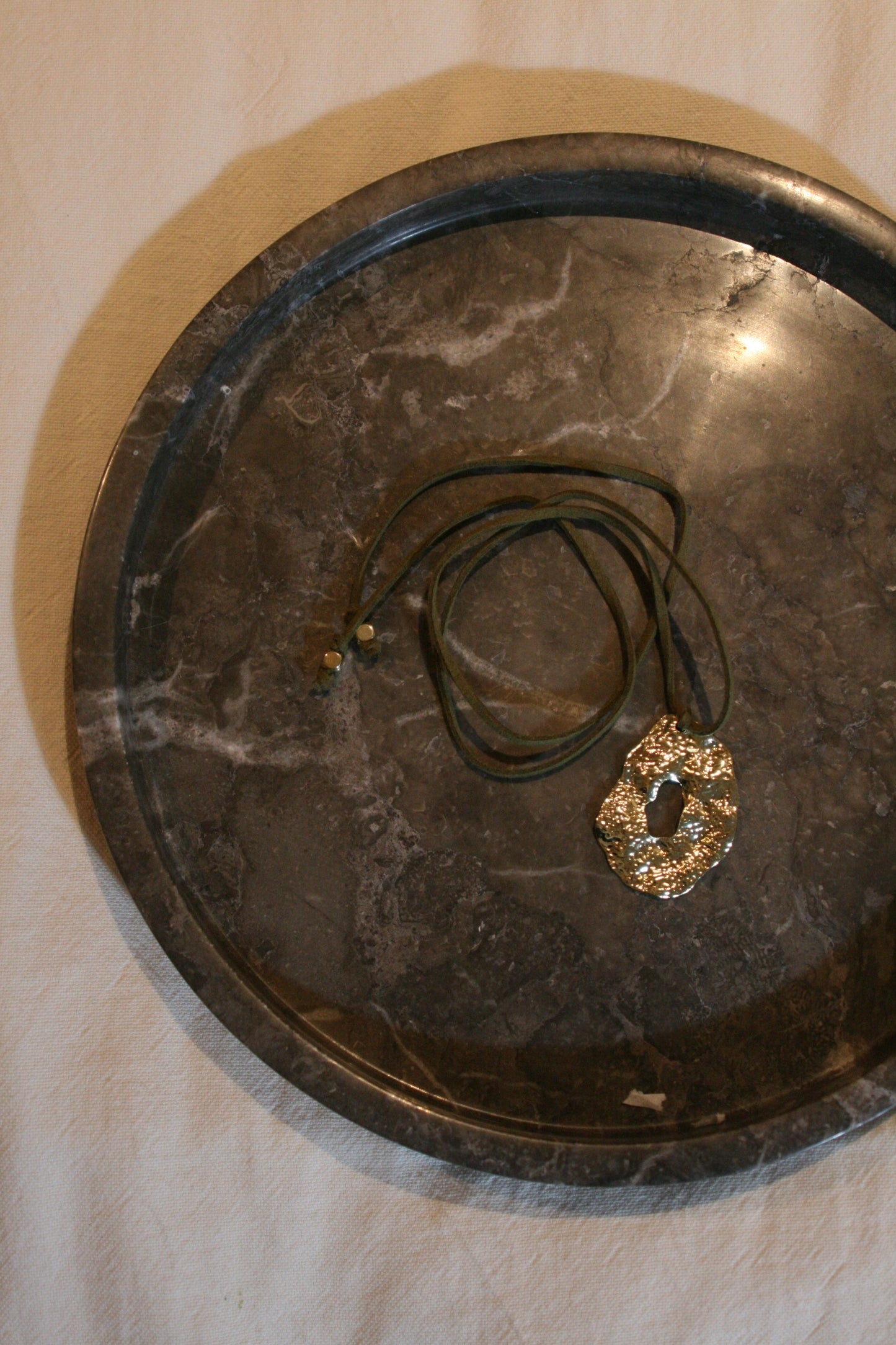 Collar No 100