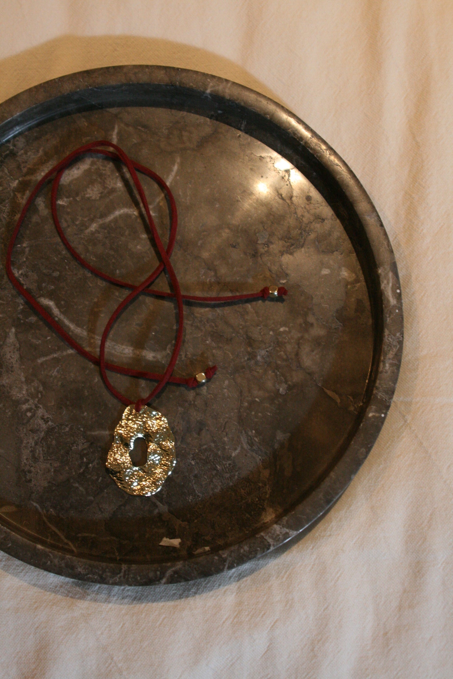 Collar No 100